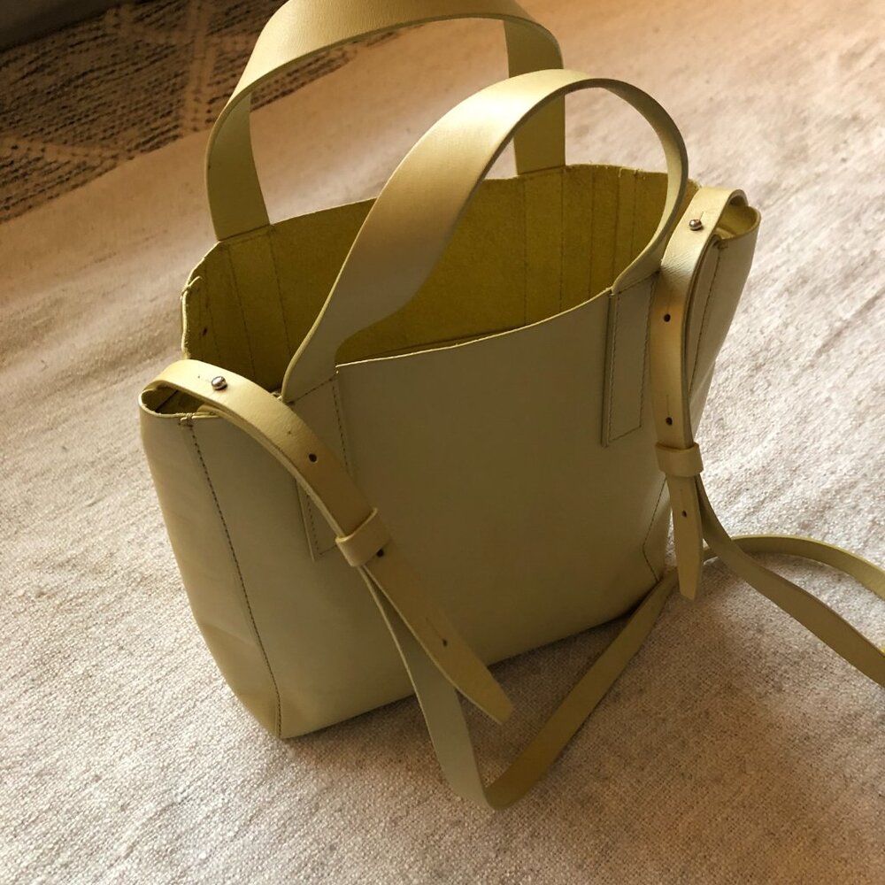 Everlane Mini Magazine Tote - Picture 5 of 8